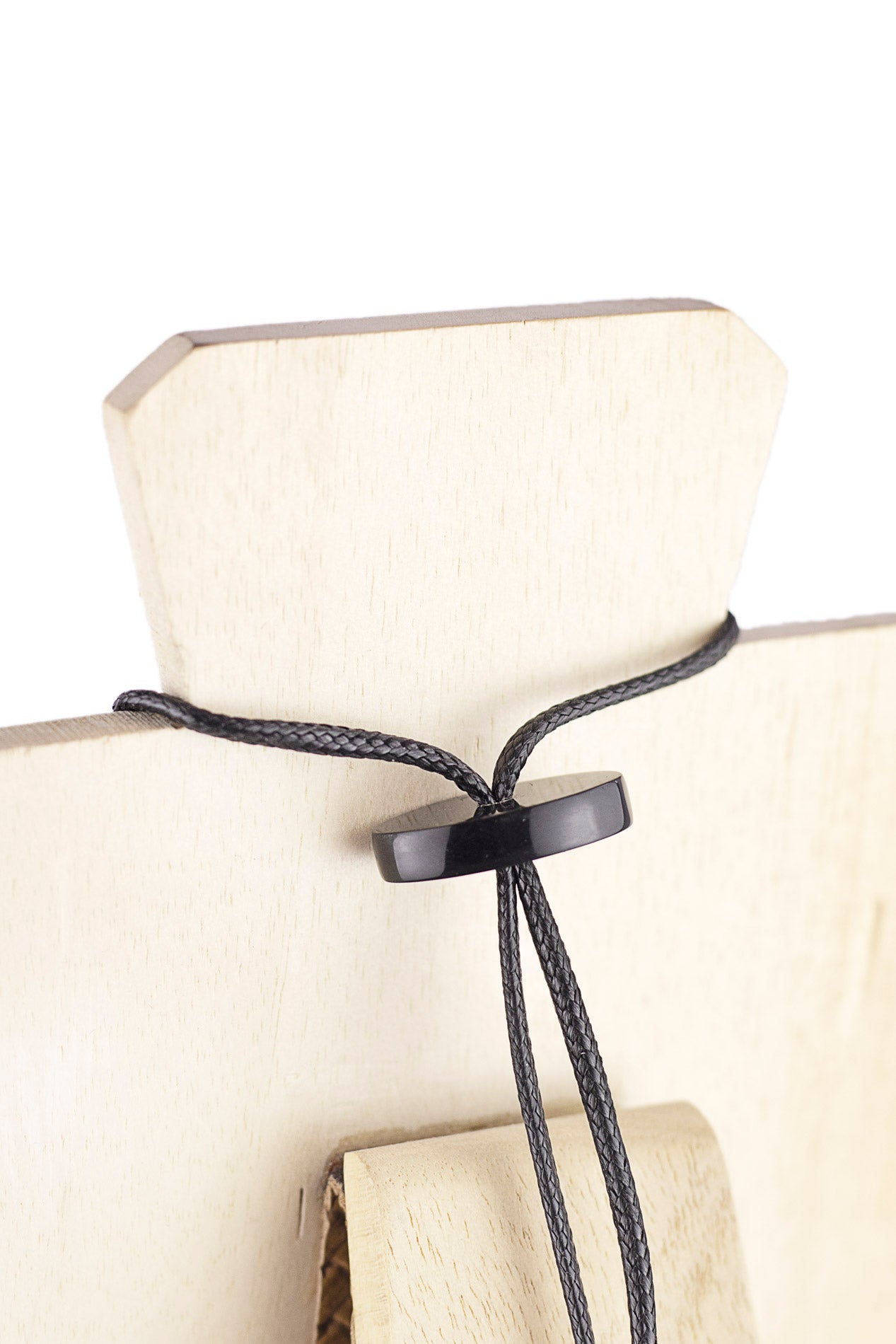 Colgante pez de resina multicolor