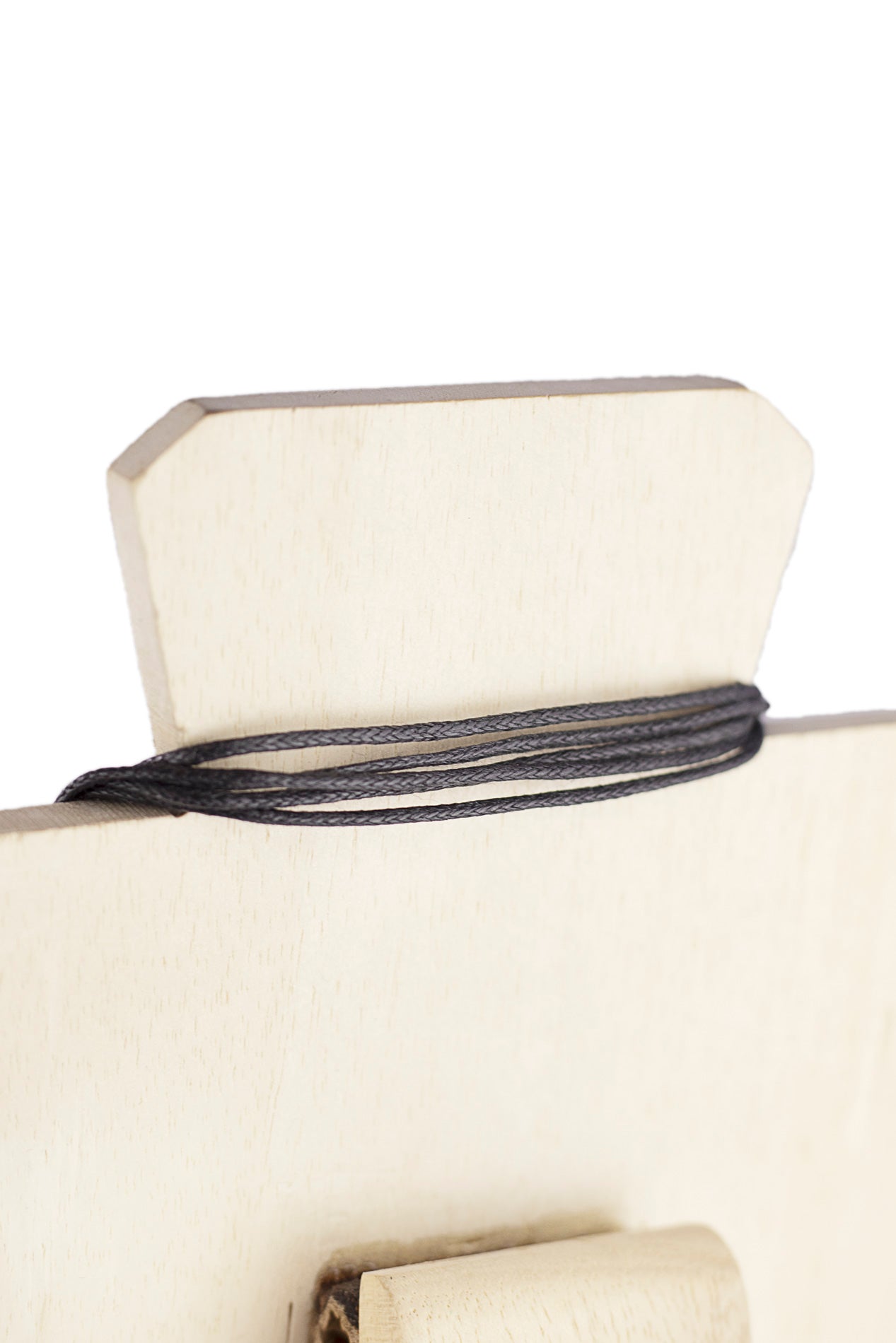 Collar aluminio mate y resina