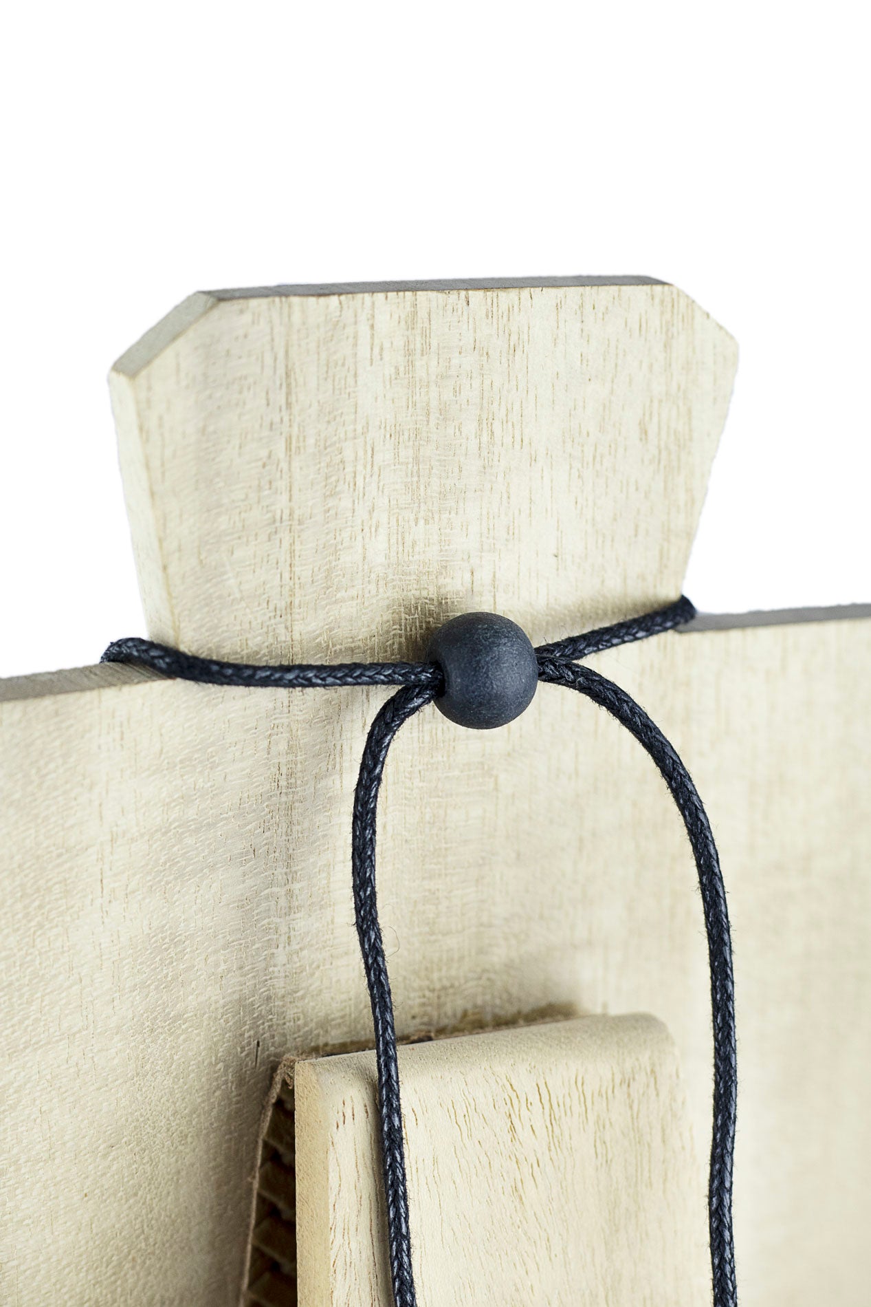 NECKLACE WITH CIRCLES AND HEARTS
