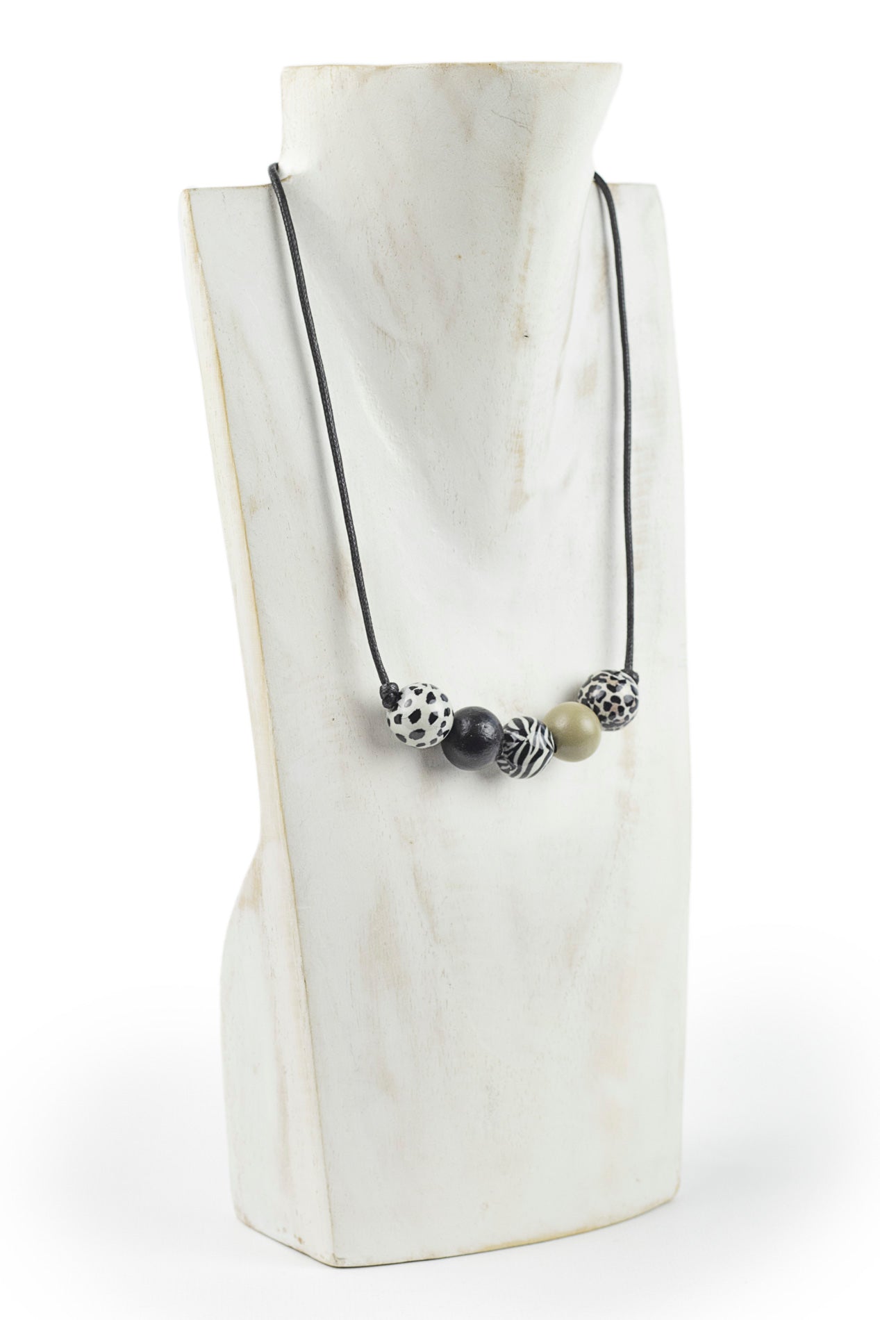Collar de cinco bolas con print animal