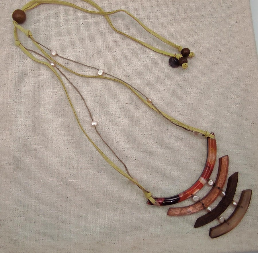 Collar cuatro arcos