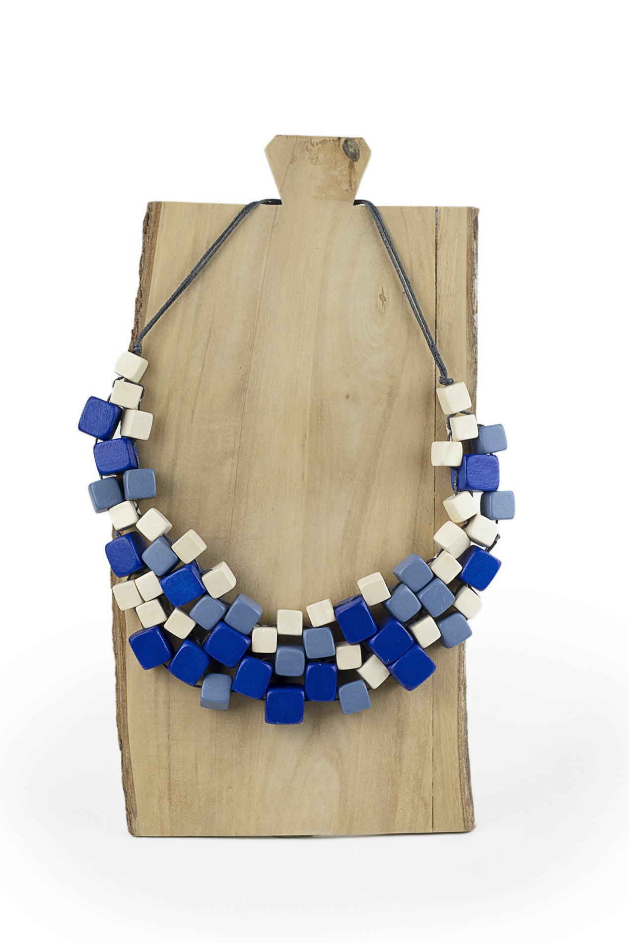 Collar corto milticubos