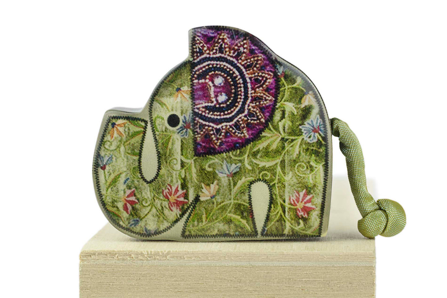 Broche elefante