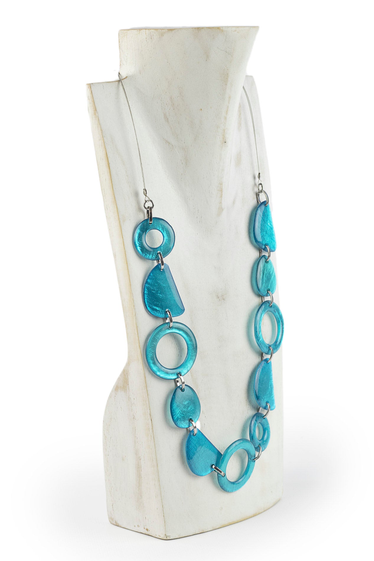 Collar de nueve piezas de resina