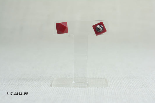 Pendientes facetados granate