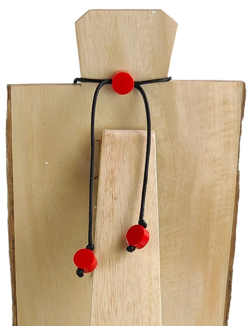 COLLAR CON CUBOS
