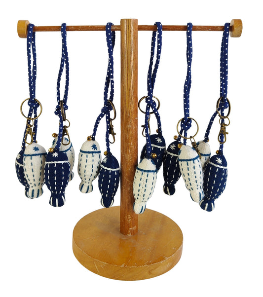 LLAVERO DE TELA CON DOS PECES (PACK X 3)