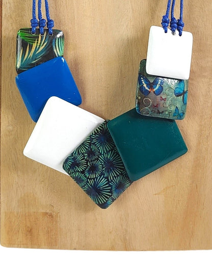 COLLAR SIETE CUADRADOS