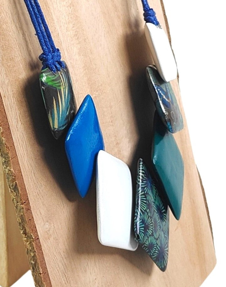 COLLAR SIETE CUADRADOS