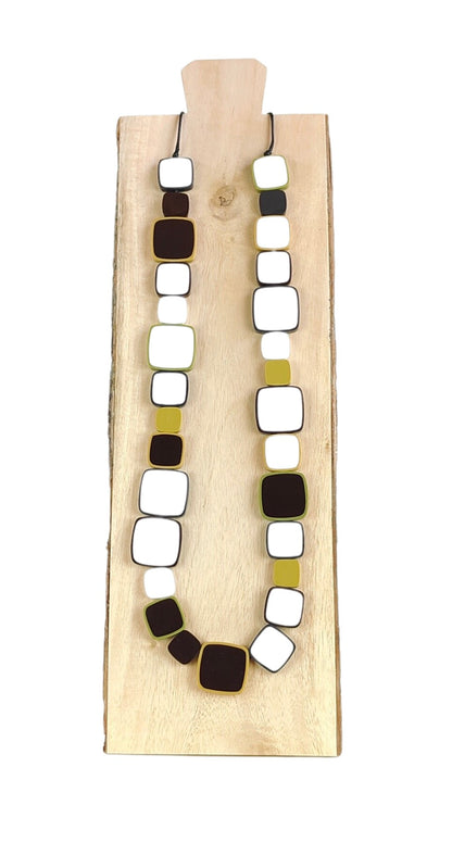 Collar cuadrados