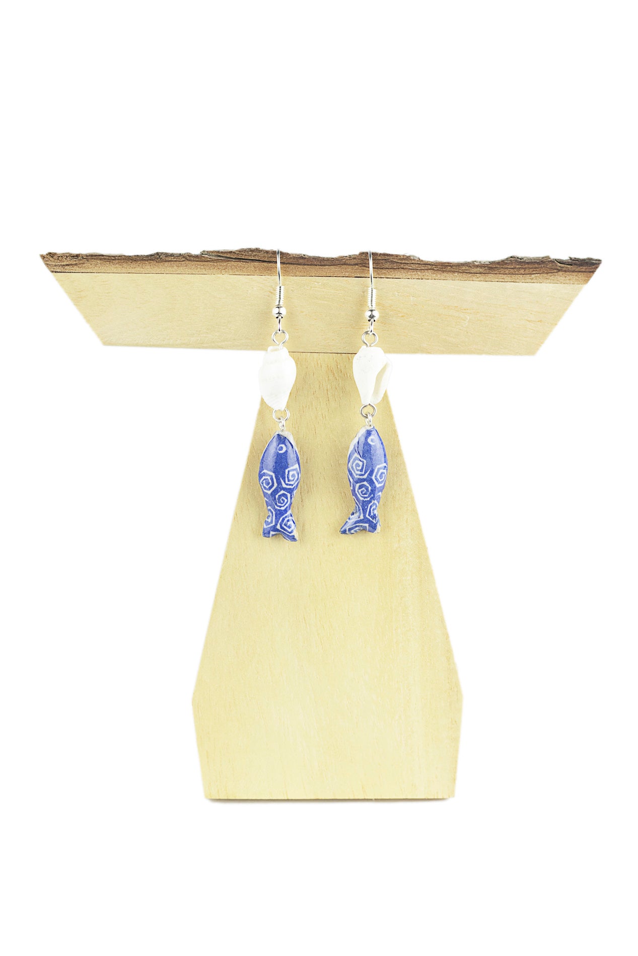 Fish and shell earring