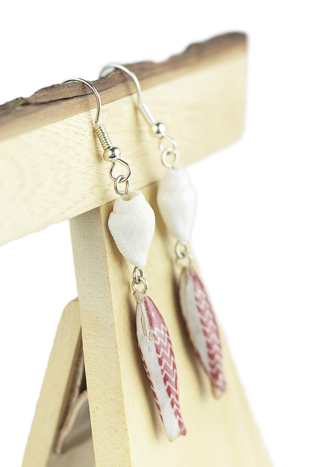 Fish and shell earring