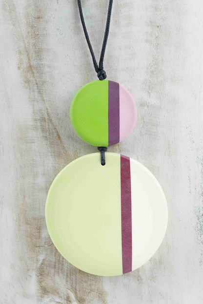 Collar de resina