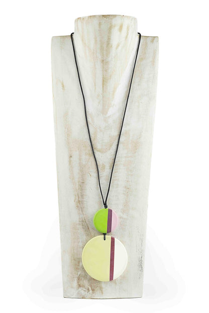 Collar de resina