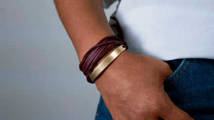 Pulsera Vueltas Múltiples Piel y metal