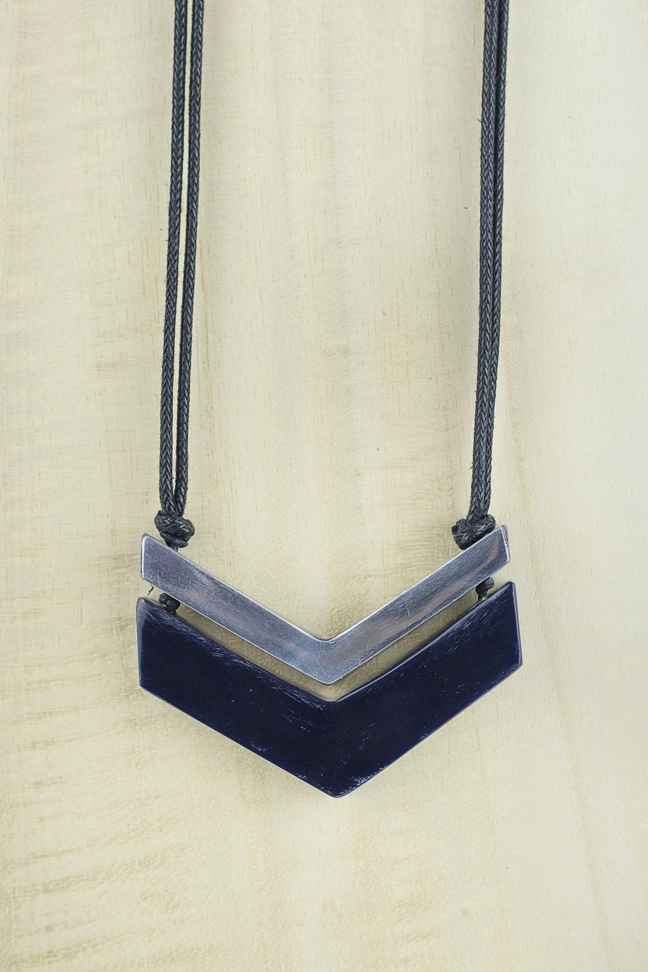 Colgante Resina y Aluminio