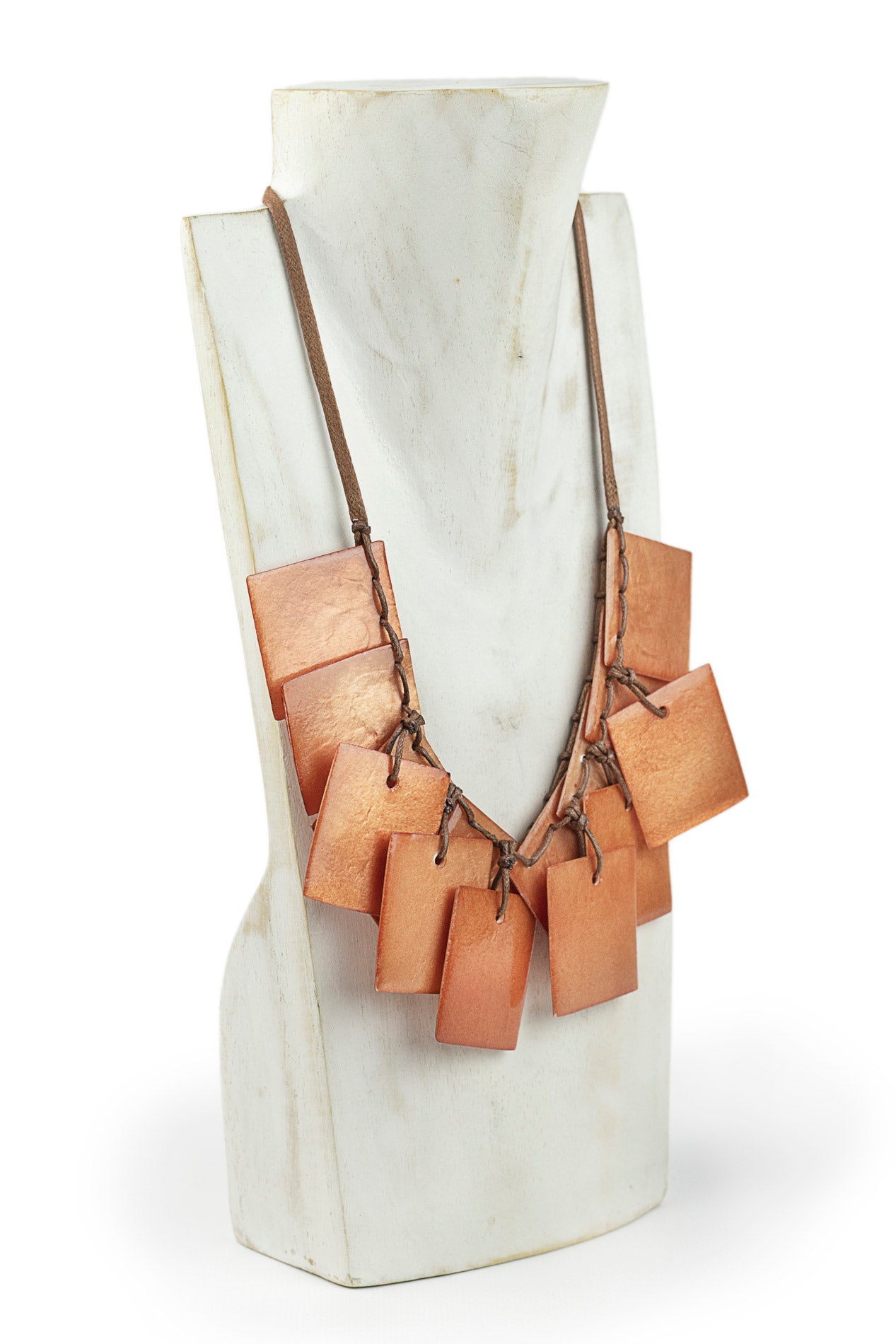 Collar con piezas de nacar