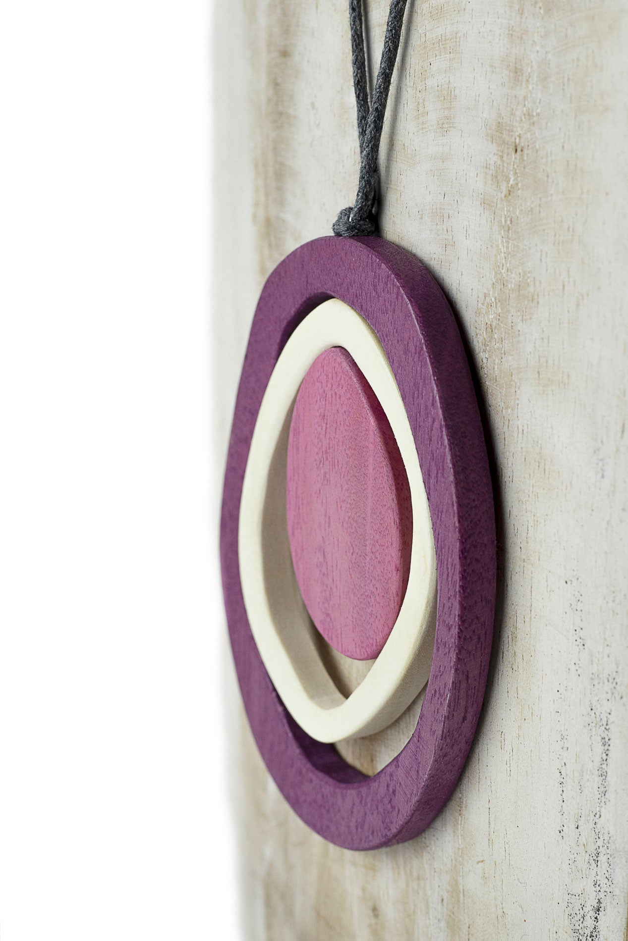 Collar oval