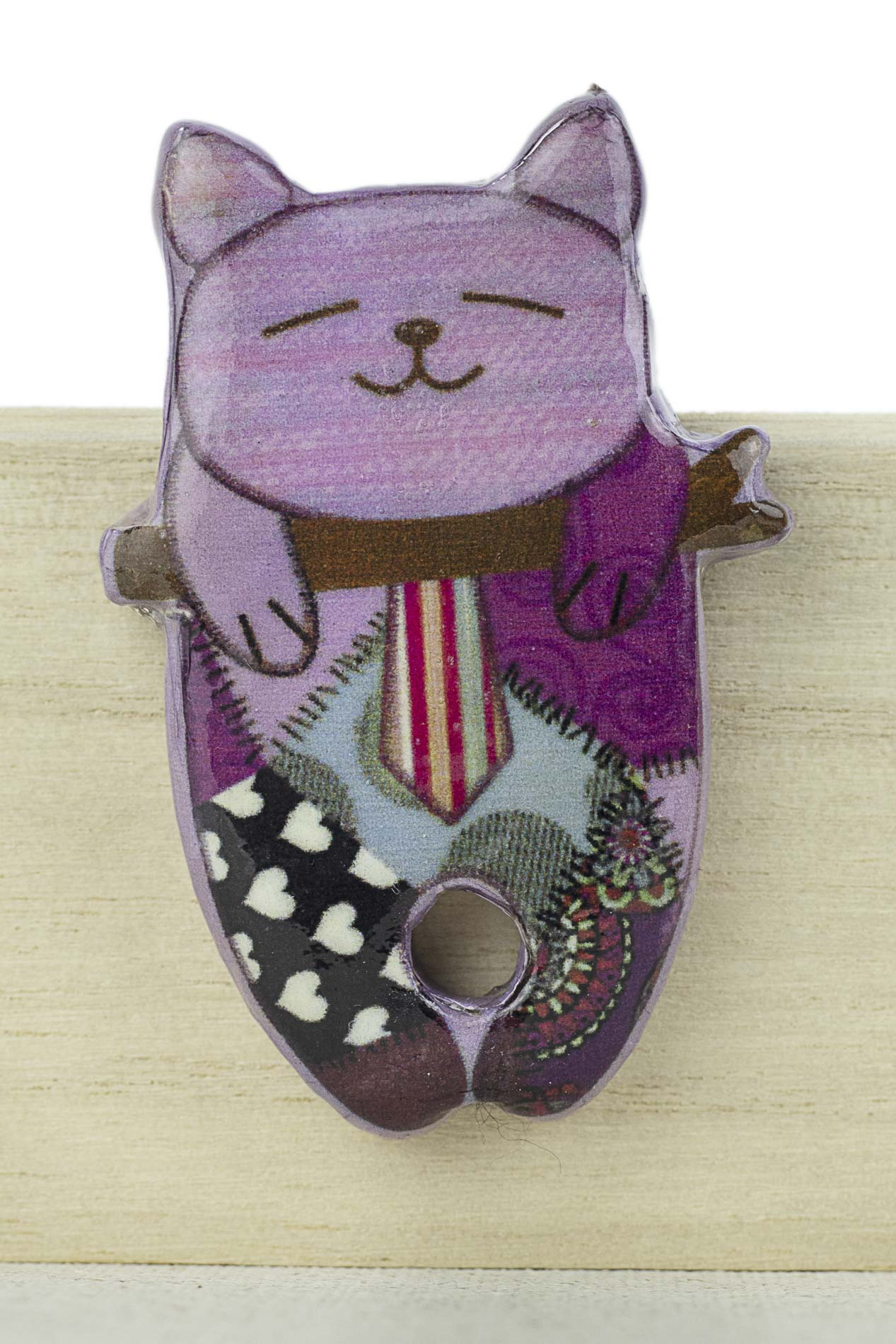 Broche GATO EN RAMA lila decoupage